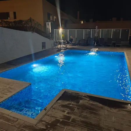 Residencial Melba 2*