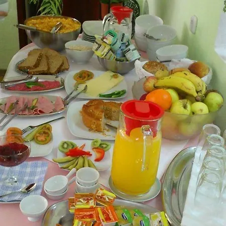 Residencial Melba 2*