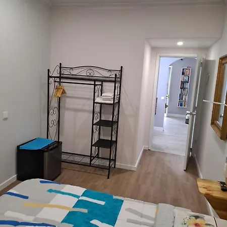 בית הארחה Residencial Melba פונשל