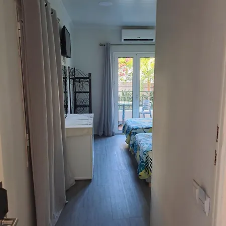 בית הארחה Residencial Melba