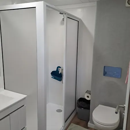 Residencial Melba בית הארחה