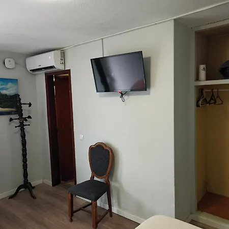 בית הארחה Residencial Melba פונשל