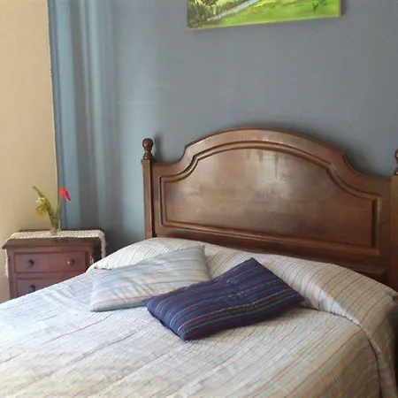 Residencial Melba בית הארחה פונשל