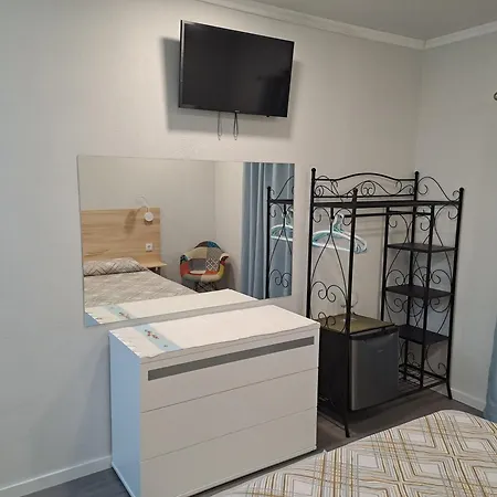 게스트하우스 Residencial Melba 2*